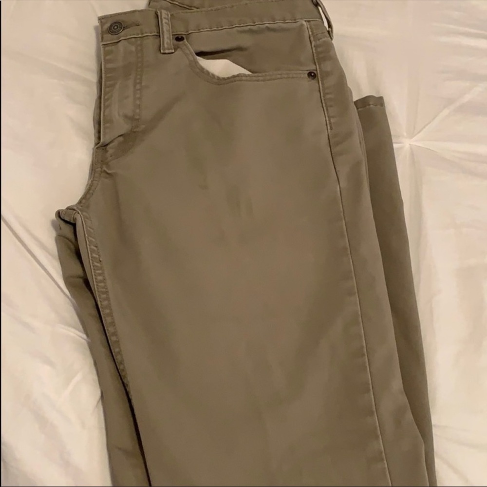 Levi’s Pants